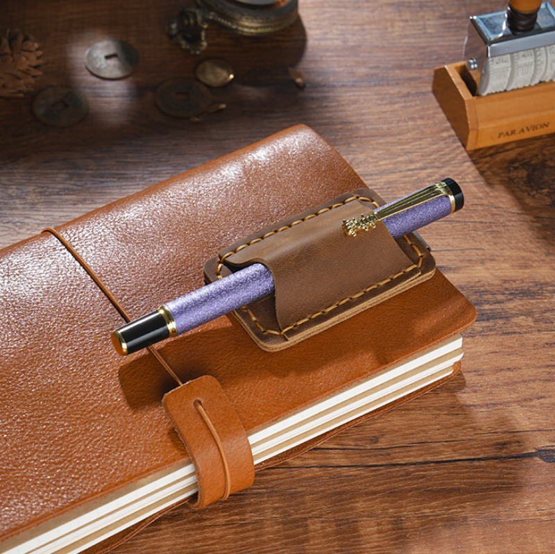 Pen Holder (Brown)