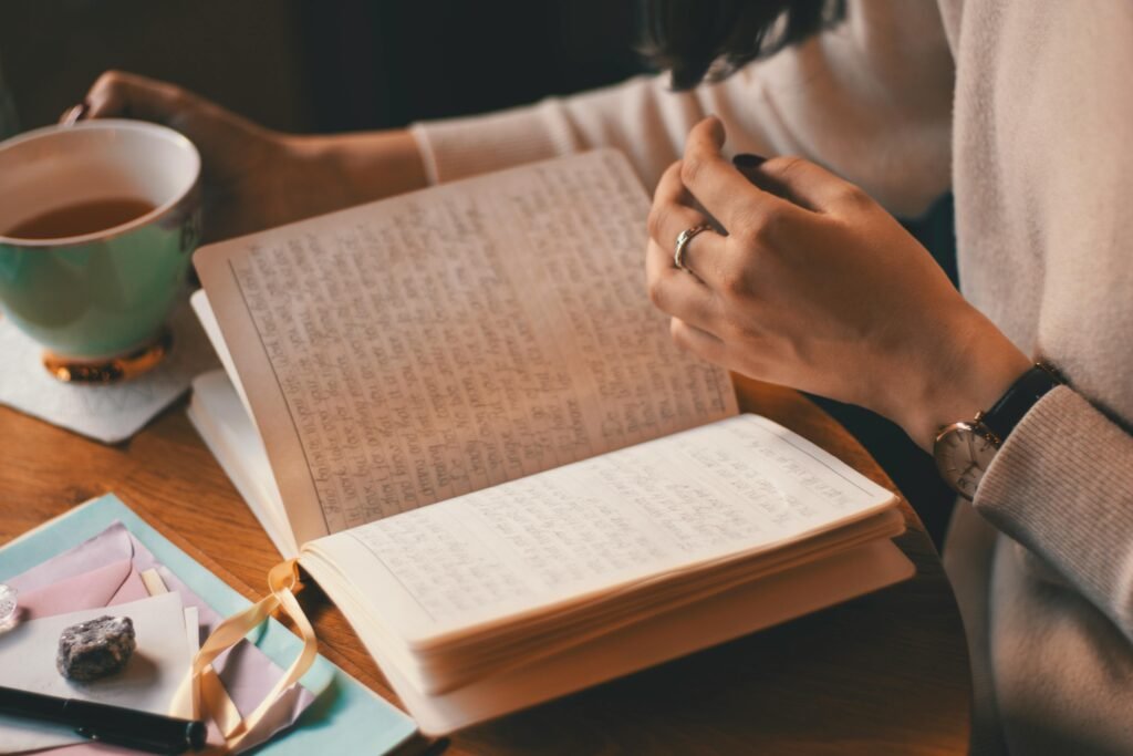 pexels-photo-3363111-3363111 journaling ideas